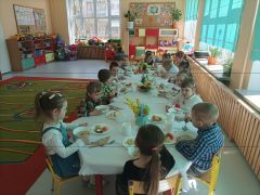 Wielkanocny obiad w Rumiankach