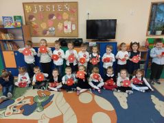 Dzień Niepodległości - występ dzieci